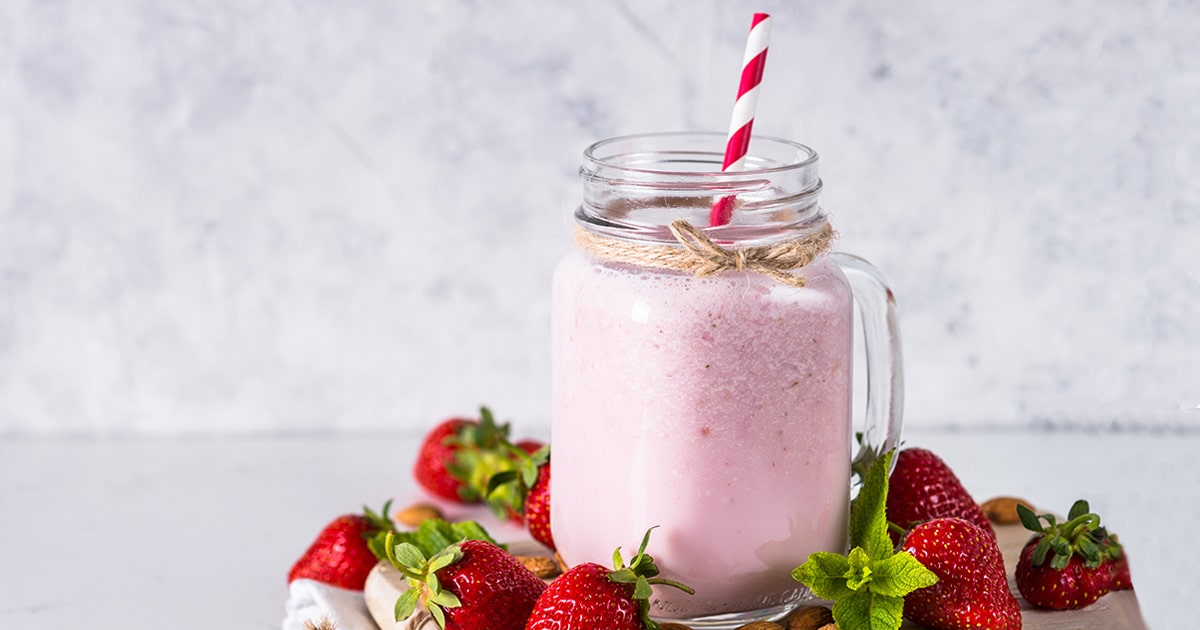 smoothie fraise yaourt complet - recette micronutrition